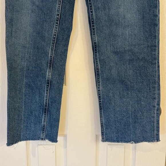 Everlane - Medium Wash Distressed - The Way-High Jean - 24 Regular - Picture 7 of 9